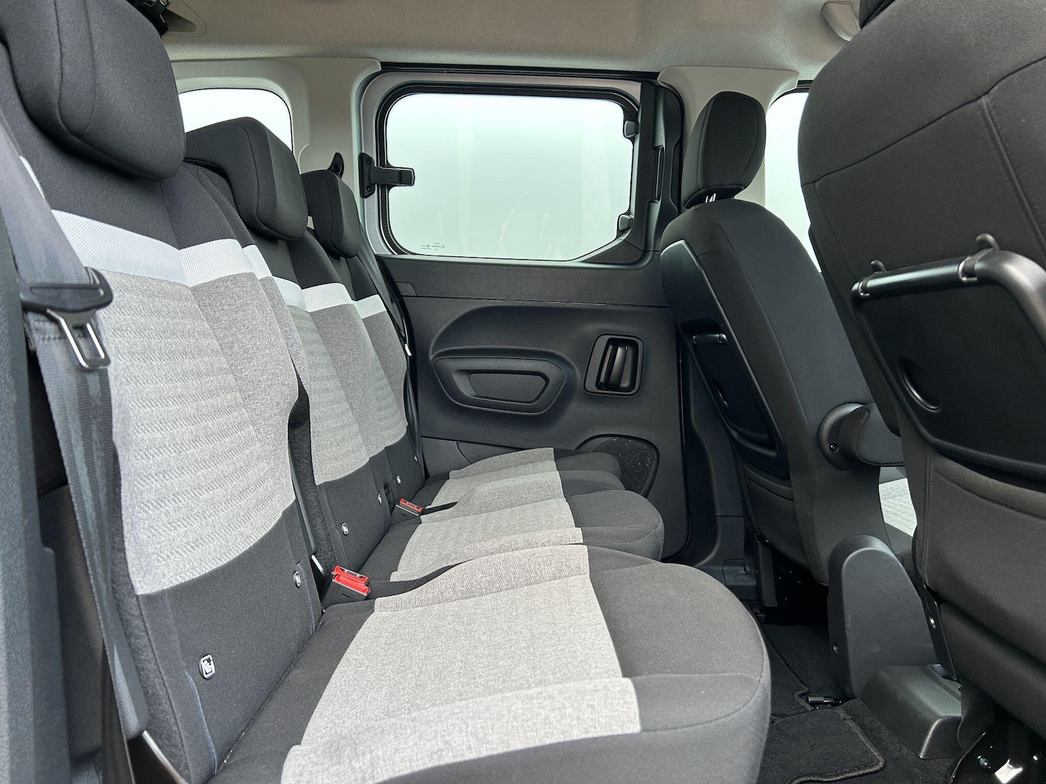 Used Citroen Berlingo 2024 for sale - 76714332: Photo 31