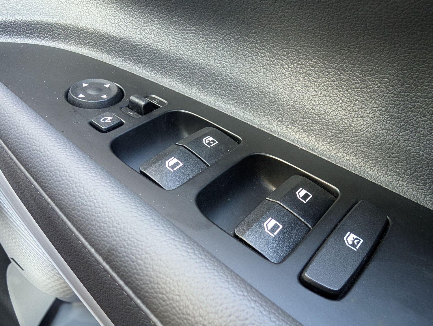 Used Hyundai BAYON 2024 for sale - 77537275: Photo 28