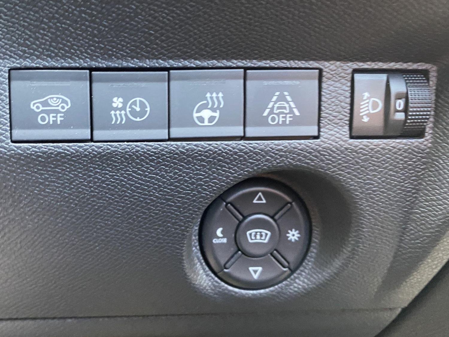 Vehicle 33