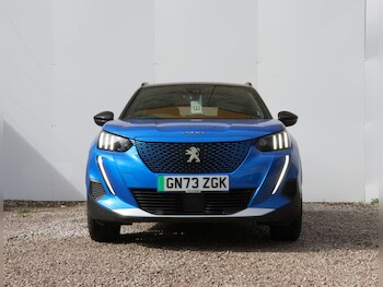 Used Peugeot E-2008 2024 for sale - 76060604: Photo