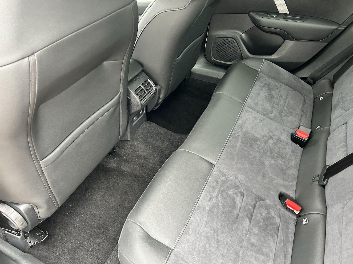 Used Citroen C4 X 2024 for sale - 77537430: Photo 23