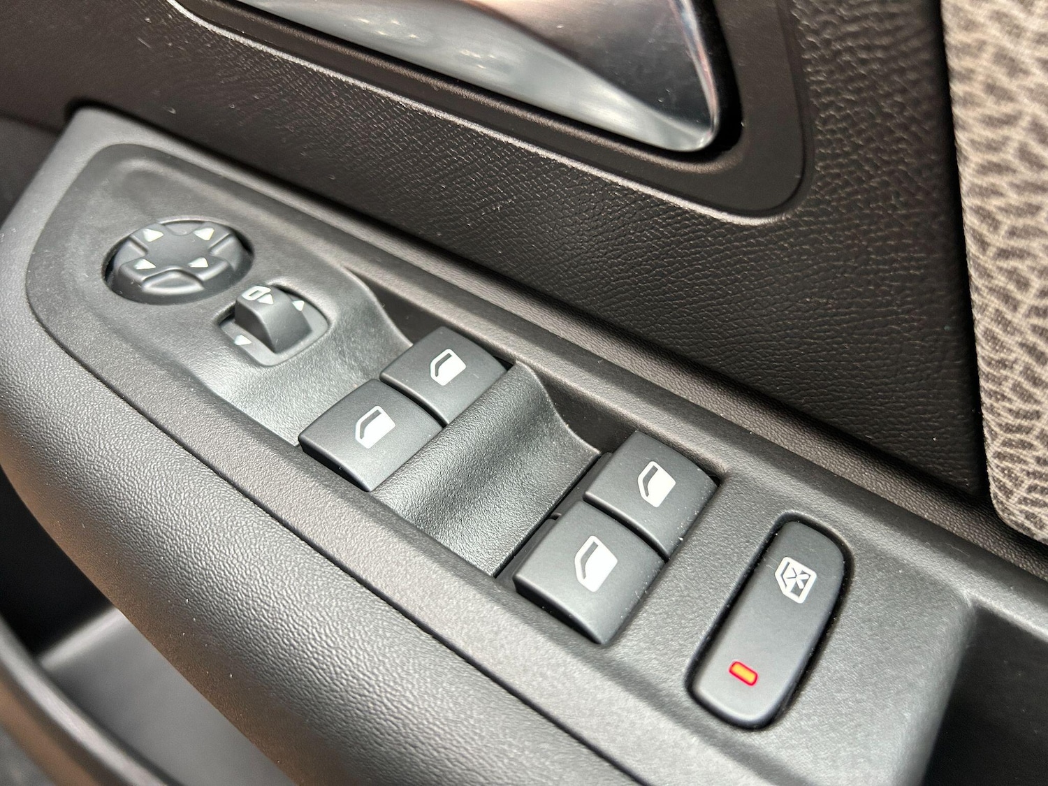 Used Citroen C4 X 2024 for sale - 77537430: Photo 27