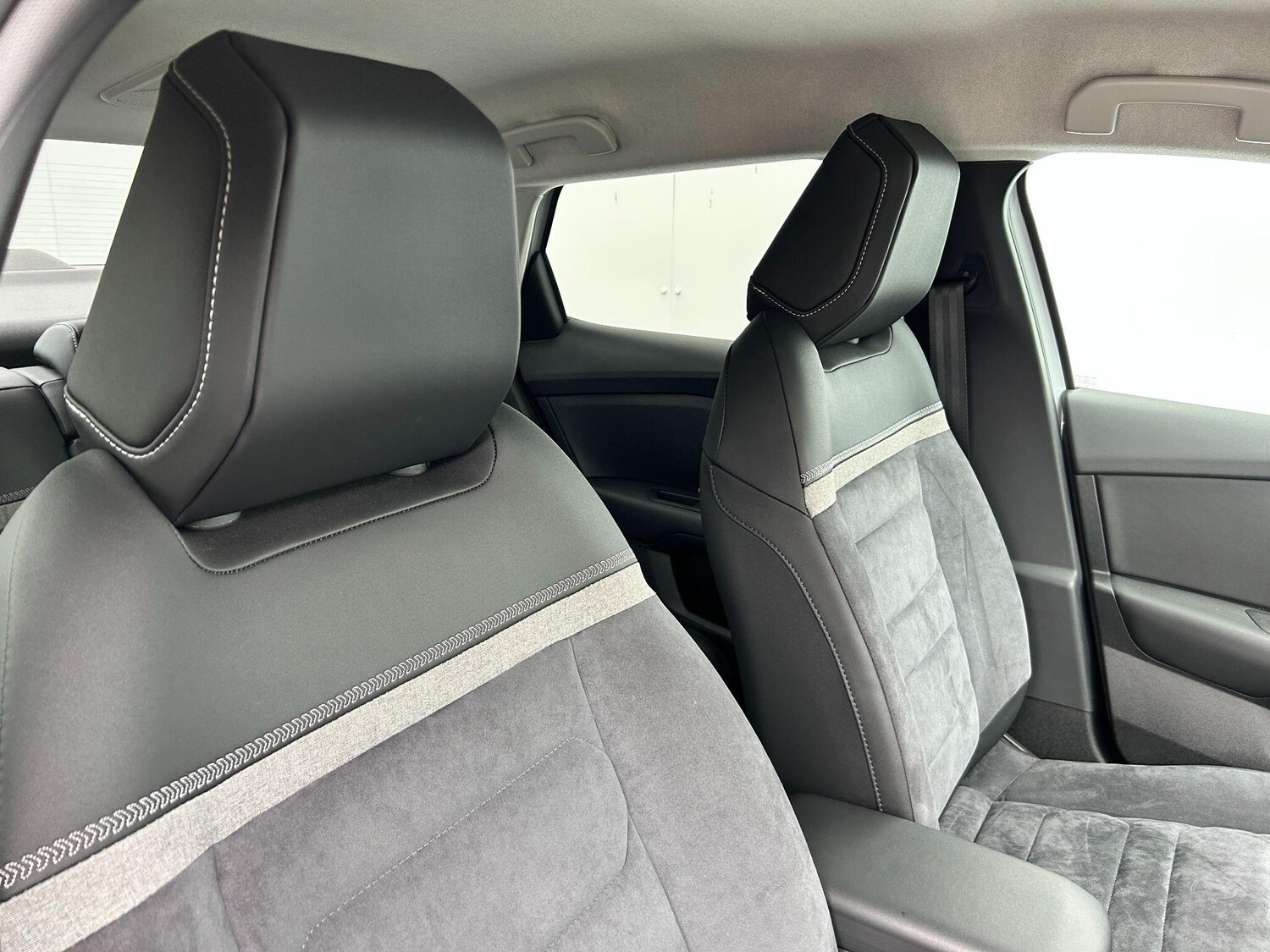 Used Citroen C4 X 2024 for sale - 77537430: Photo 7