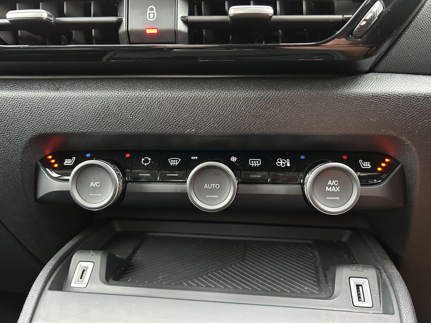 Used Citroen C4 2023 for sale - 76714151: Photo 22