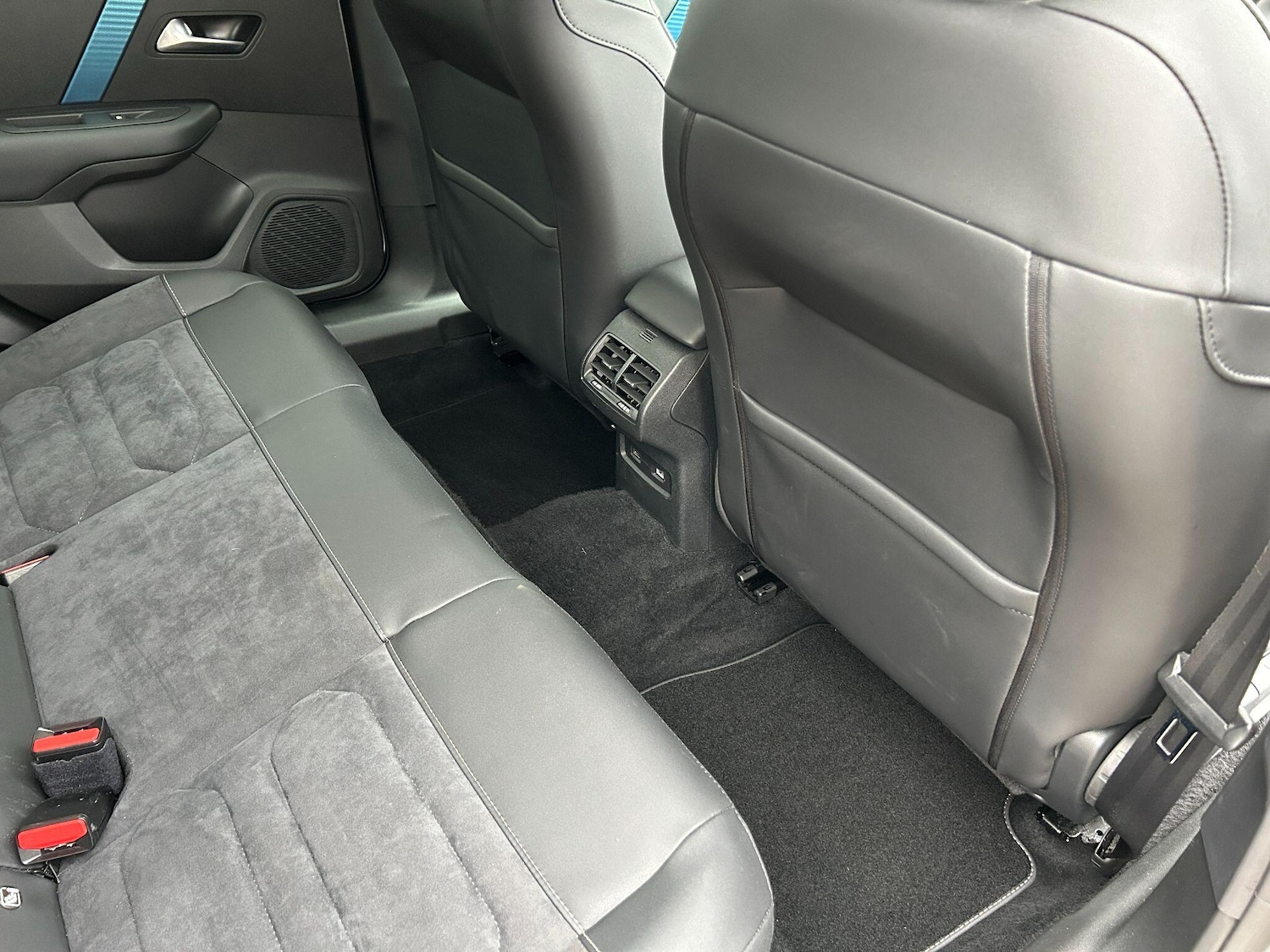 Used Citroen C4 2023 for sale - 76714151: Photo 28