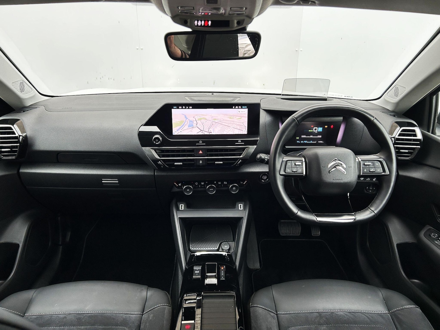 Used Citroen C4 2023 for sale - 76714151: Photo 5