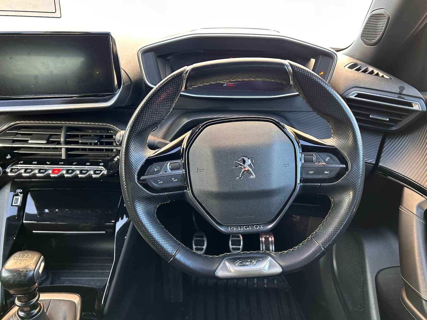 Used Peugeot 2008 2021 for sale - 76800917: Photo 30