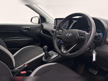 Used Hyundai i10 2025 for sale - 79201598: Photo