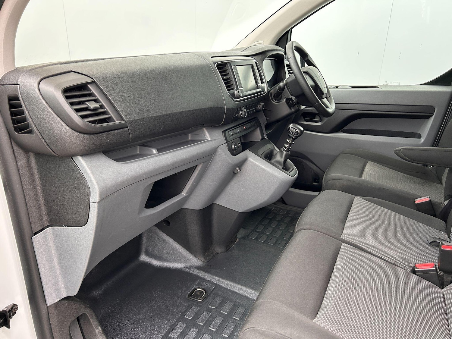 Used Peugeot Expert 2022 for sale - 76997210: Photo 12