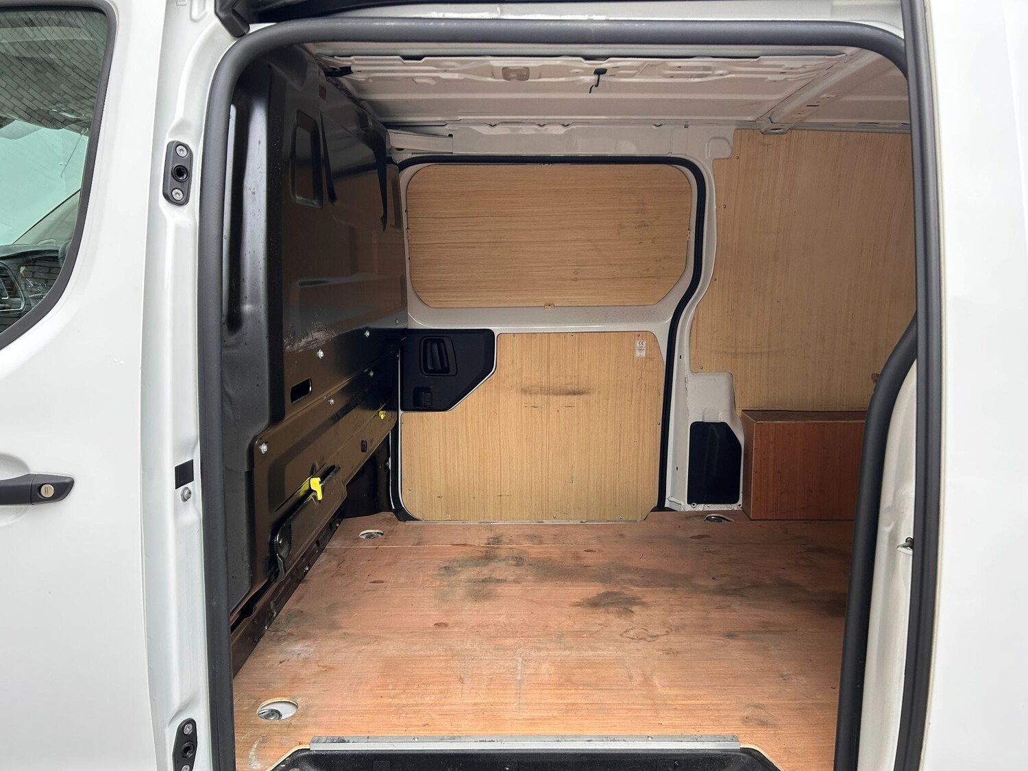 Used Peugeot Expert 2022 for sale - 76997210: Photo 17