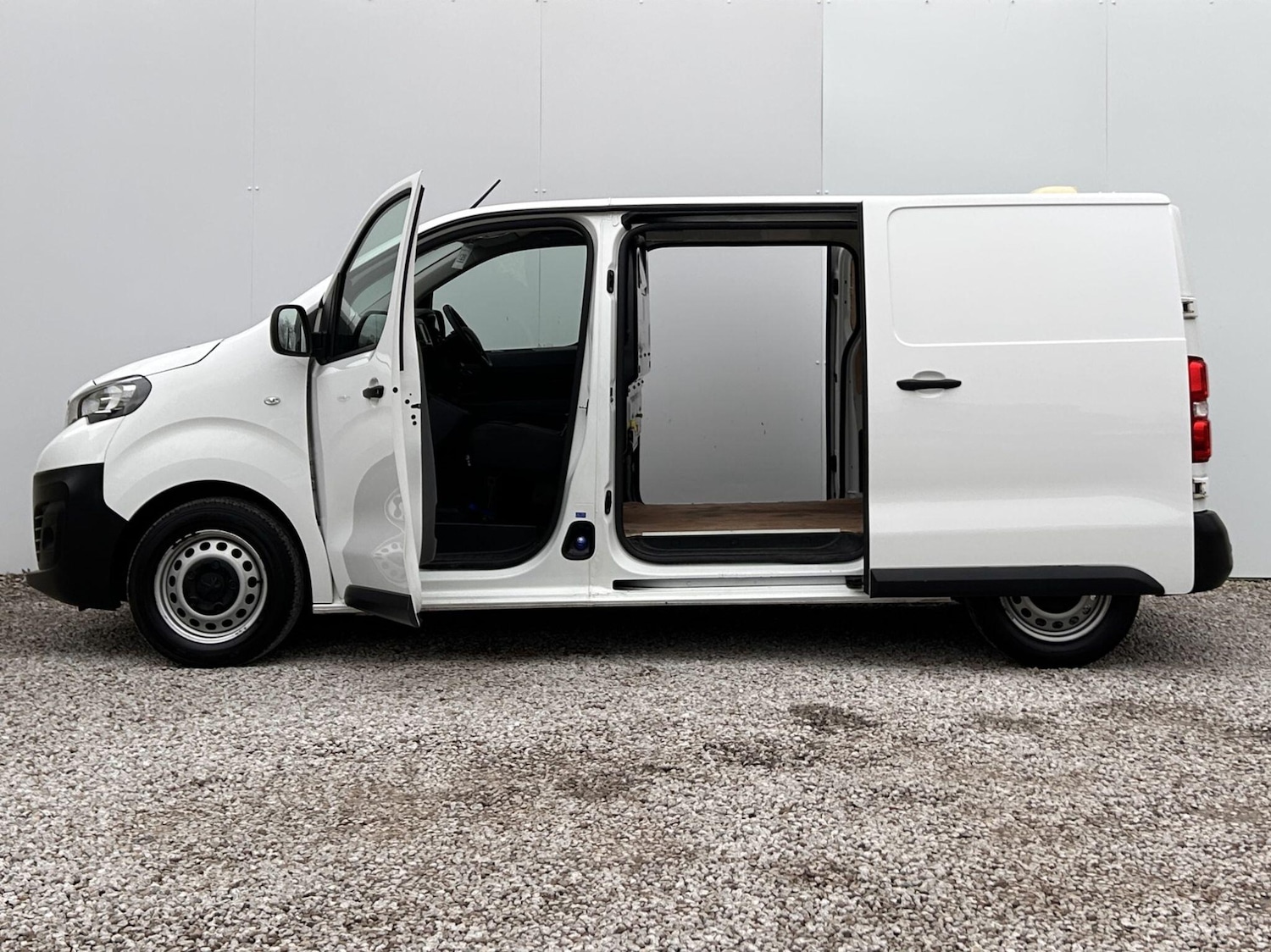 Used Peugeot Expert 2022 for sale - 76997210: Photo 19