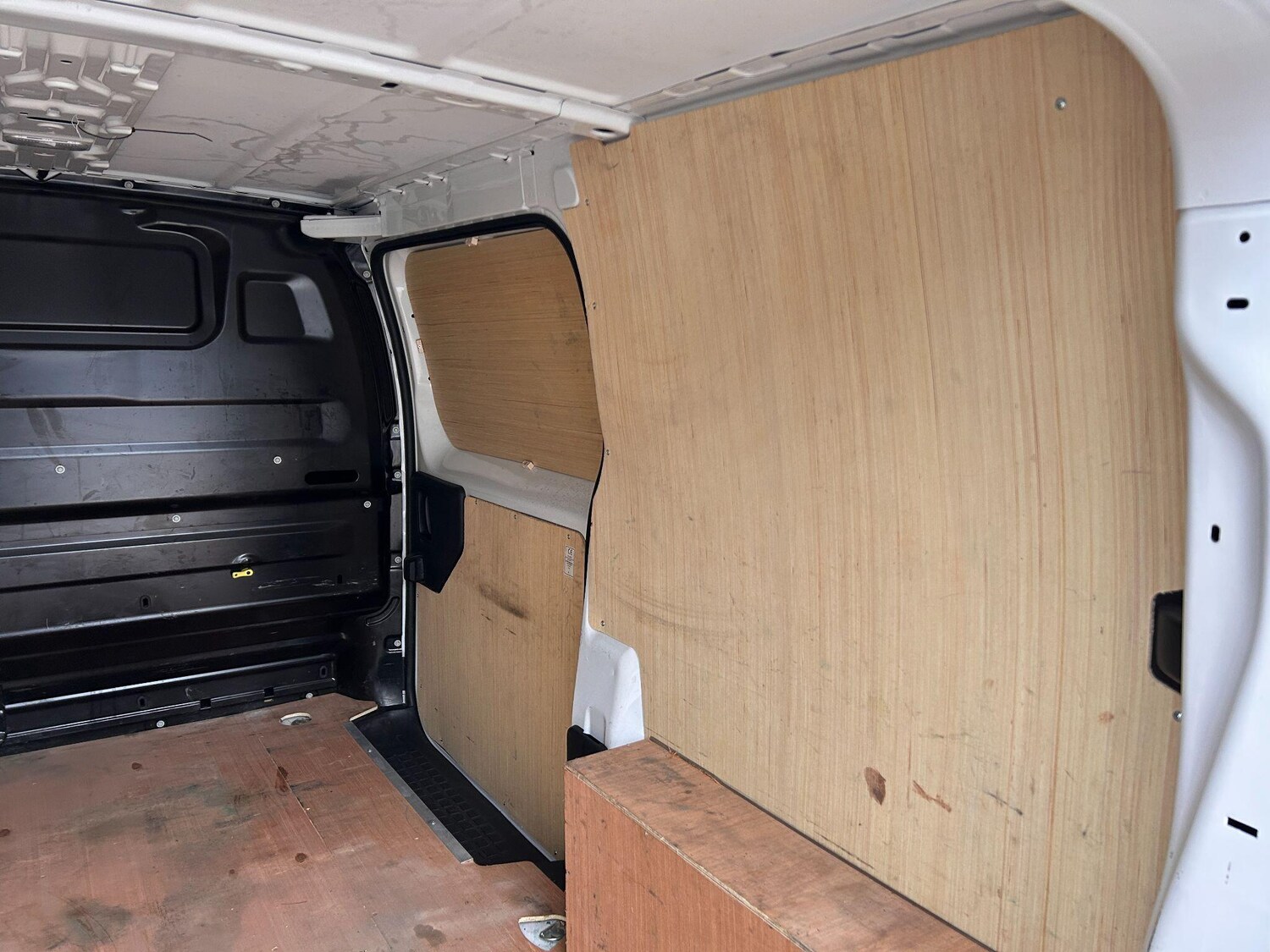 Used Peugeot Expert 2022 for sale - 76997210: Photo 29