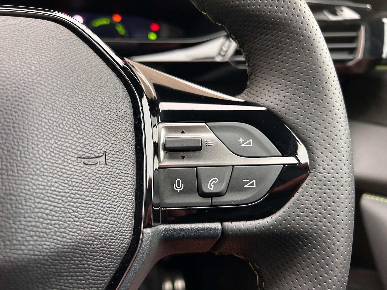 Used Peugeot 308 SW 2025 for sale - 77454955: Photo 40