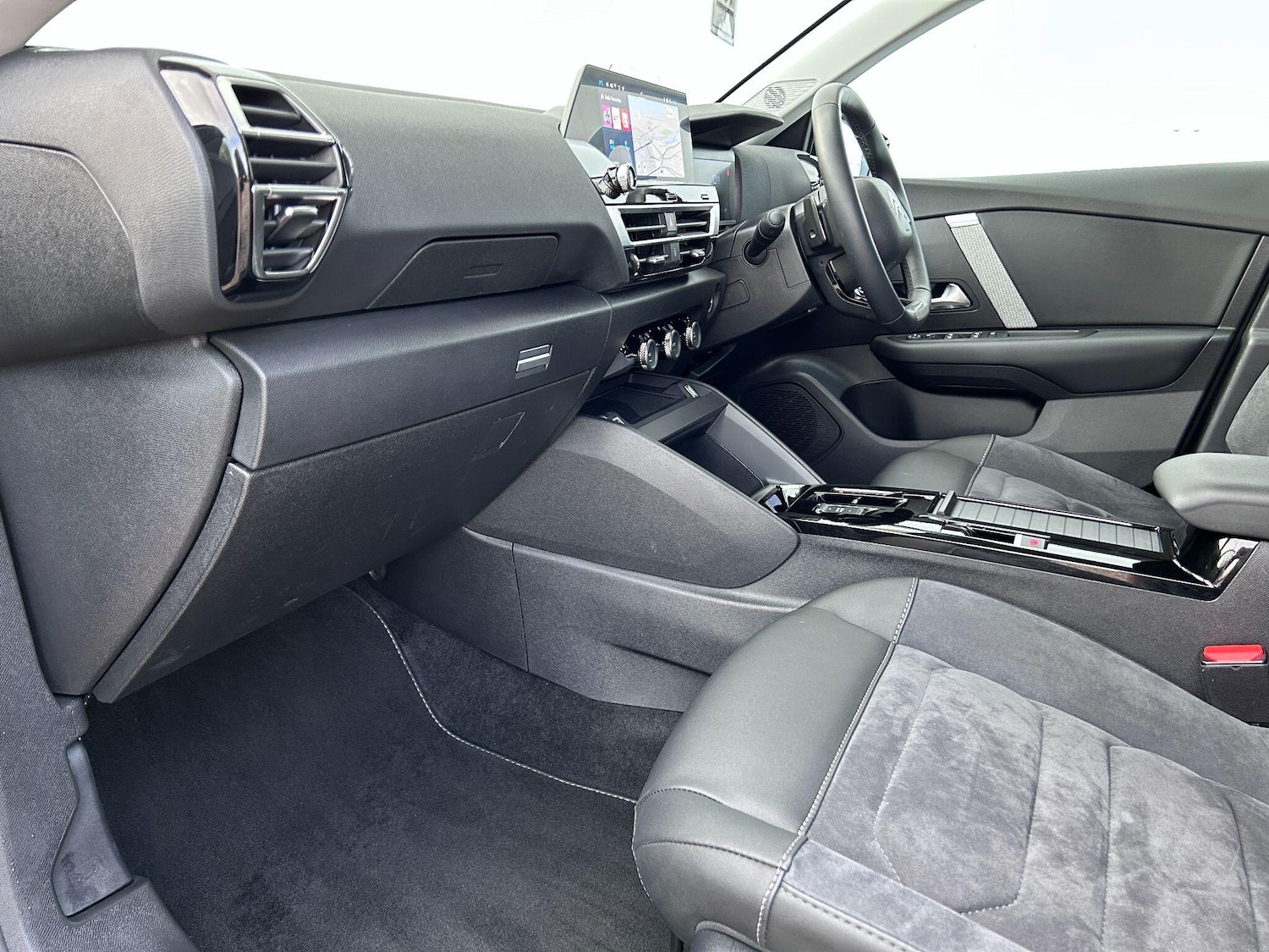 Used Citroen C4 2024 for sale - 76658364: Photo 20