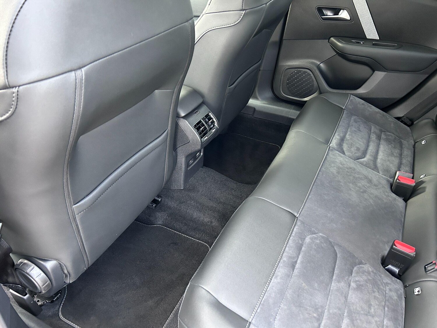 Used Citroen C4 2024 for sale - 76658364: Photo 25