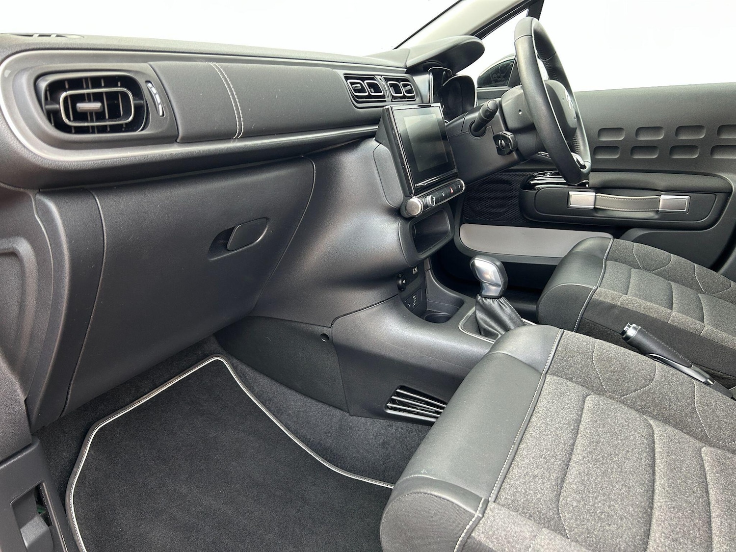 Used Citroen C3 2021 for sale - 76499647: Photo 17