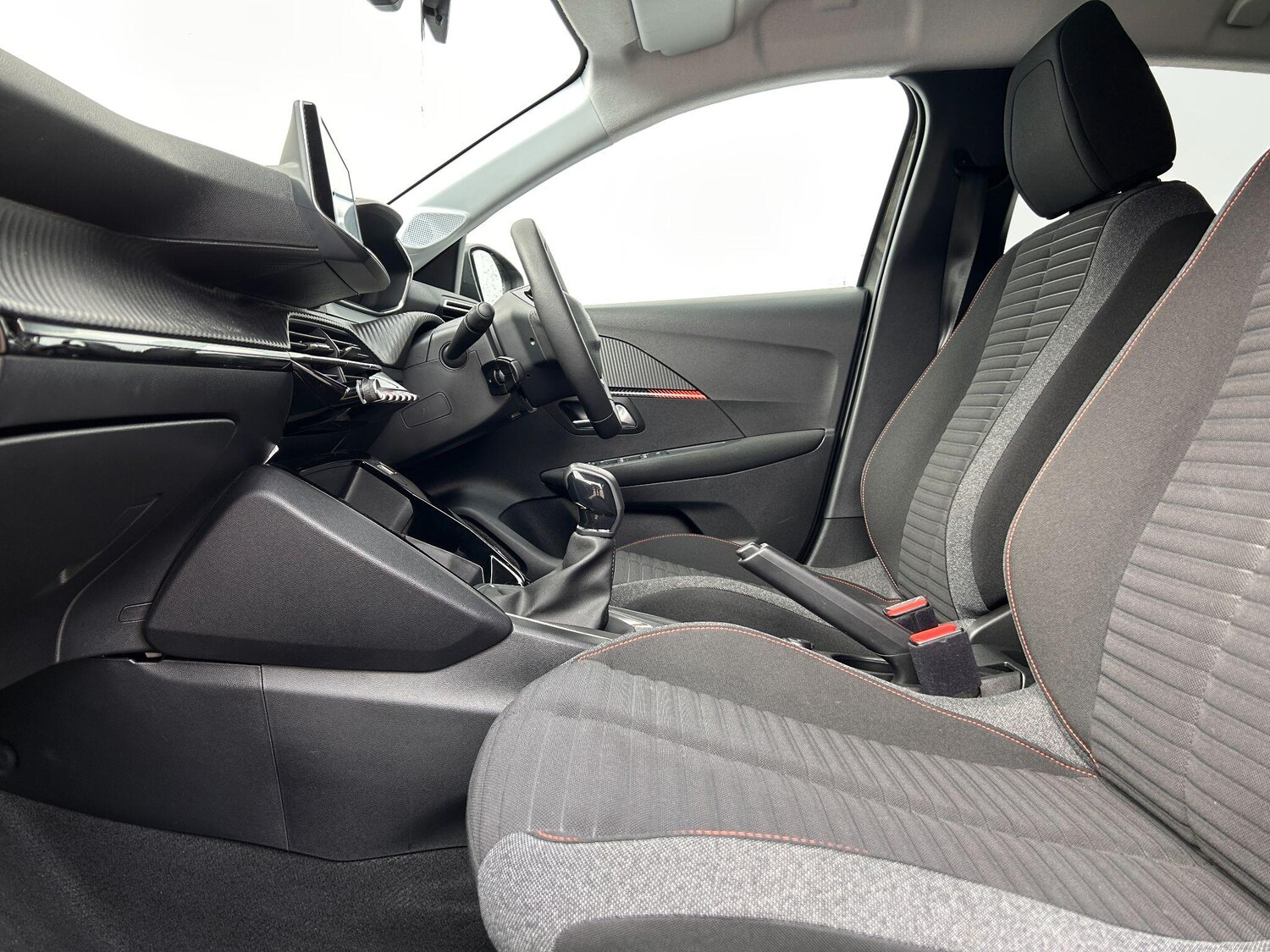 Used Peugeot 208 2023 for sale - 77411314: Photo 15