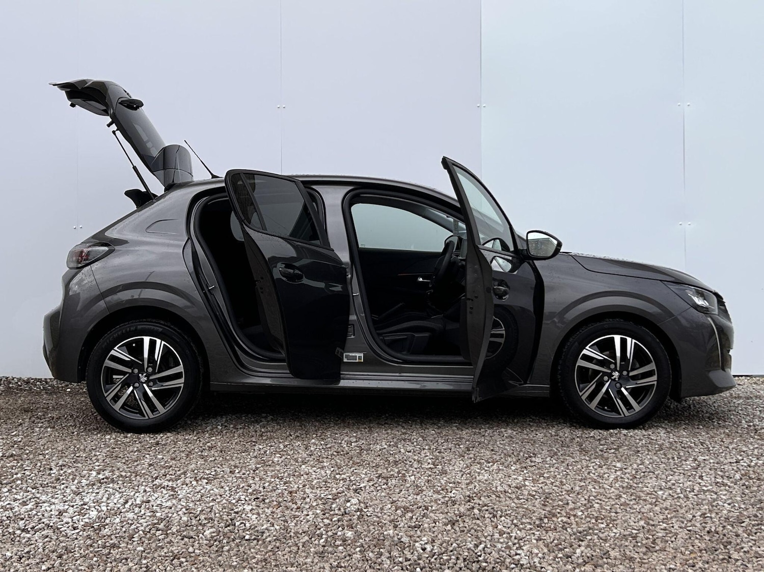 Used Peugeot 208 2023 for sale - 77411314: Photo 17