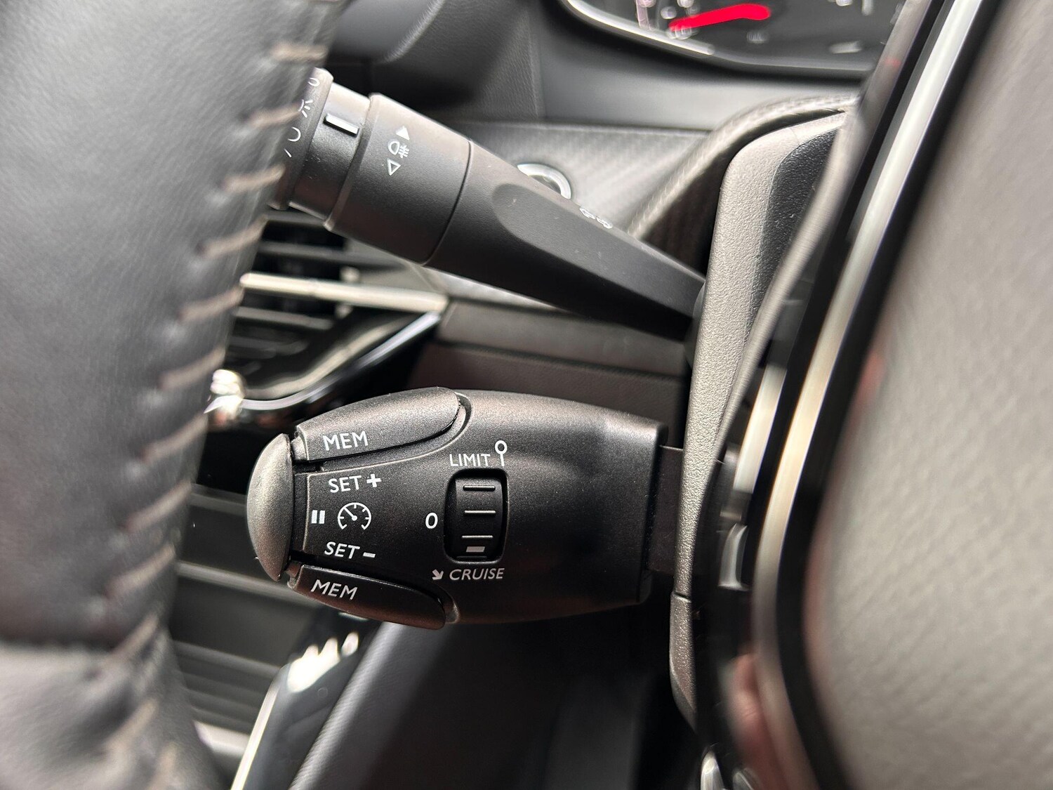 Used Peugeot 208 2023 for sale - 77411314: Photo 26