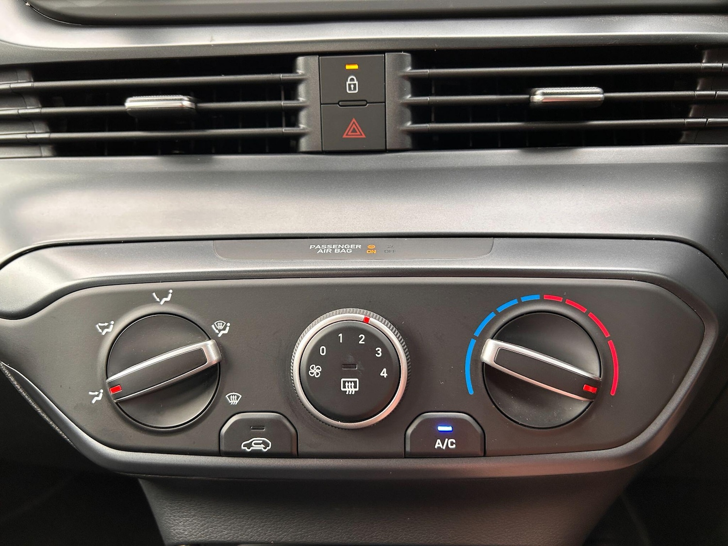 Used Hyundai i20 2024 for sale - 77254927: Photo 24