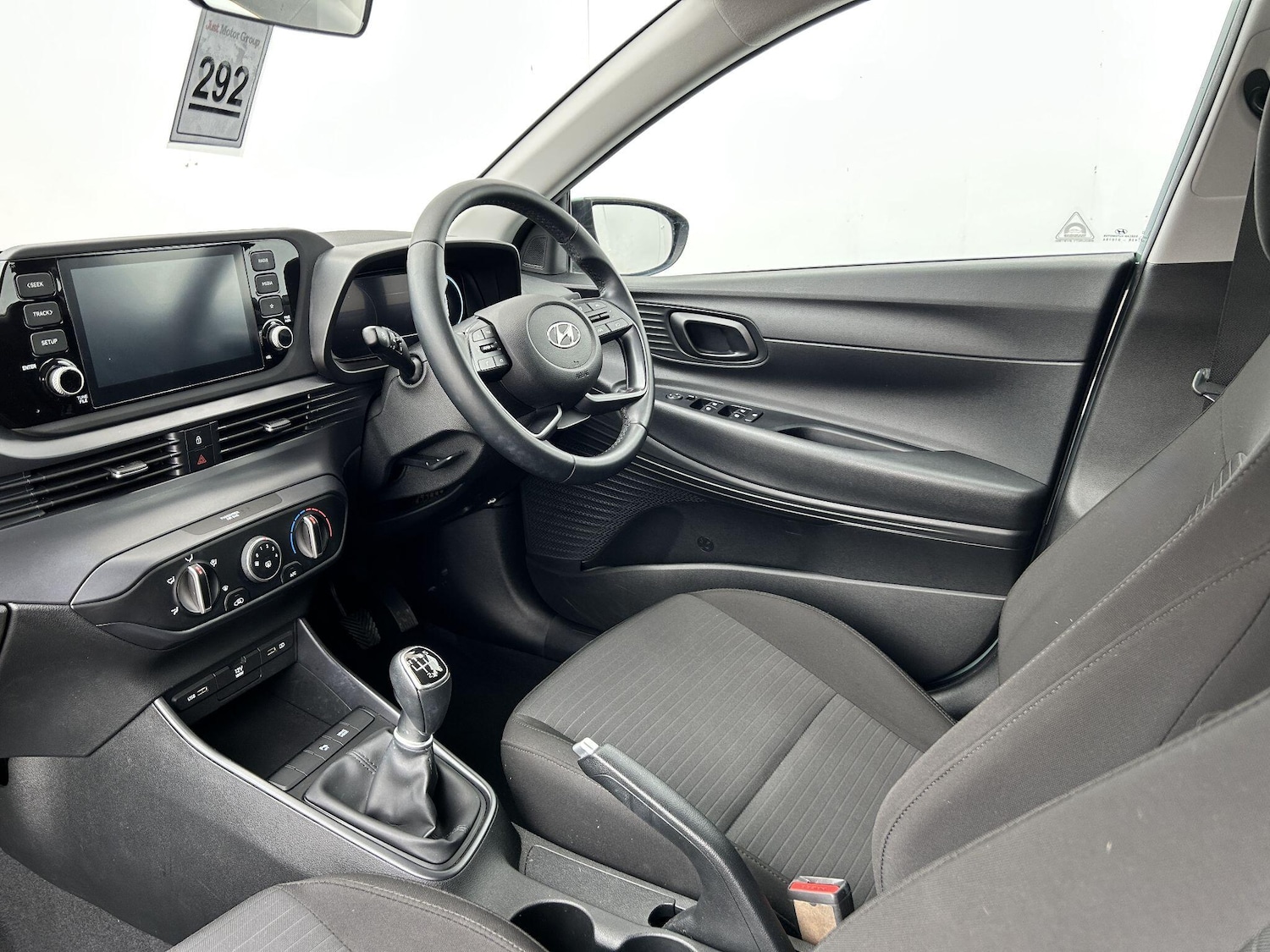 Used Hyundai i20 2023 for sale - 78100408: Photo 38