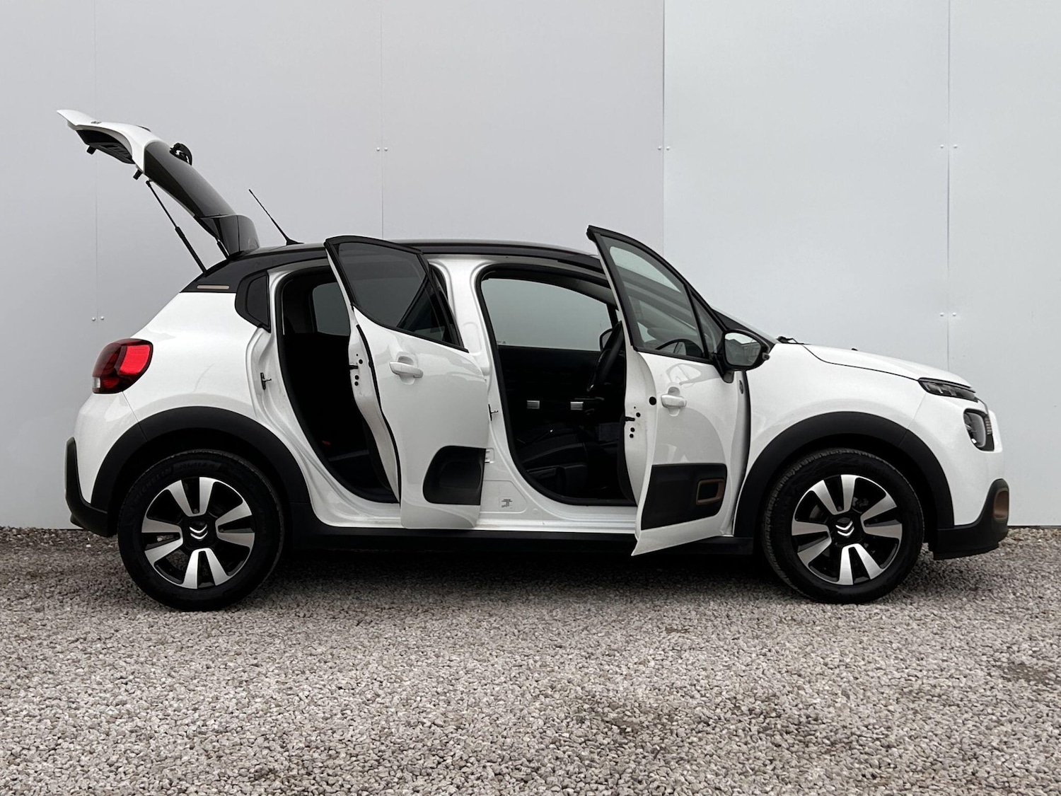 Used Citroen C3 2023 for sale - 77853899: Photo 17