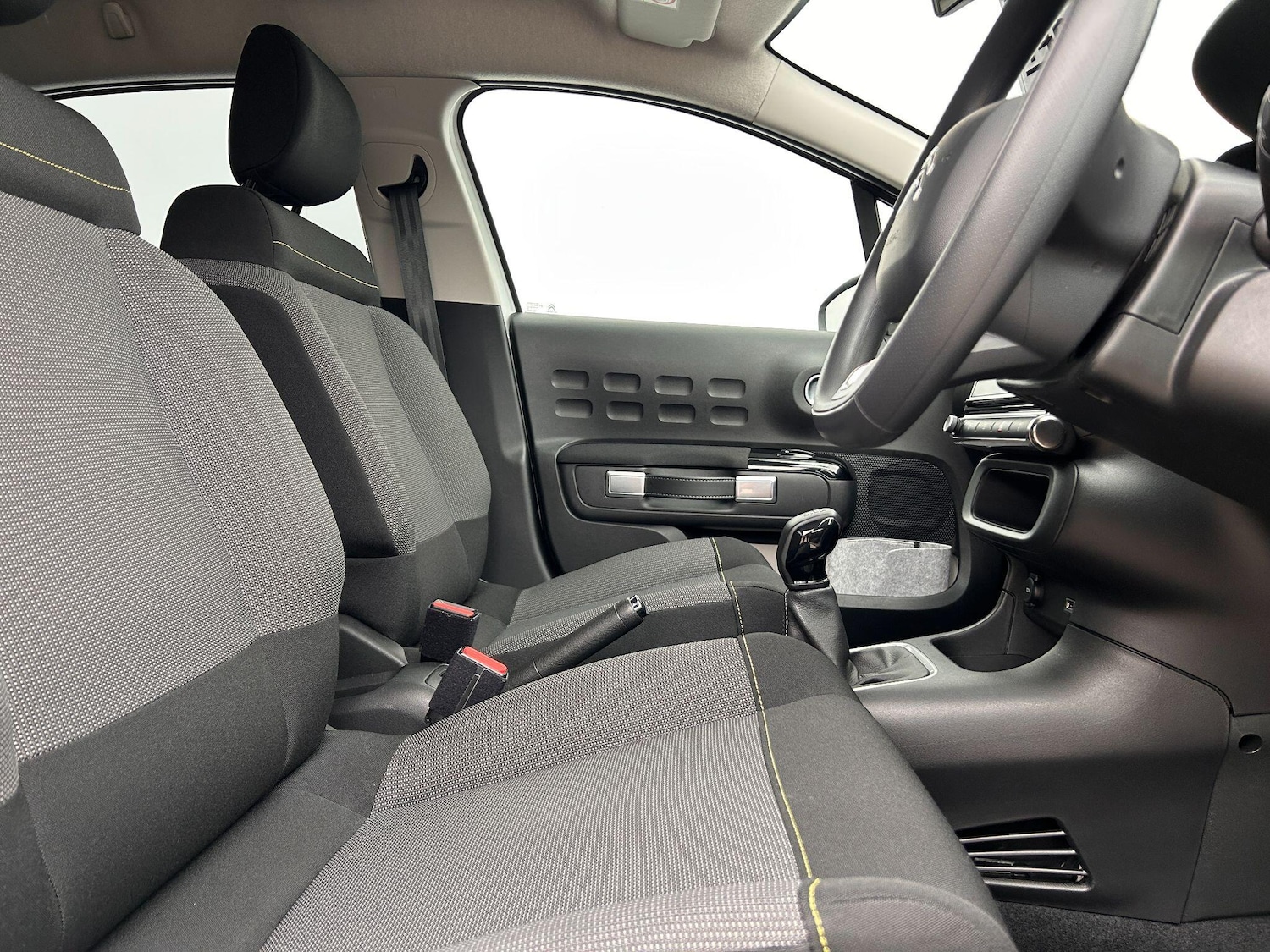 Used Citroen C3 2023 for sale - 77853899: Photo 8