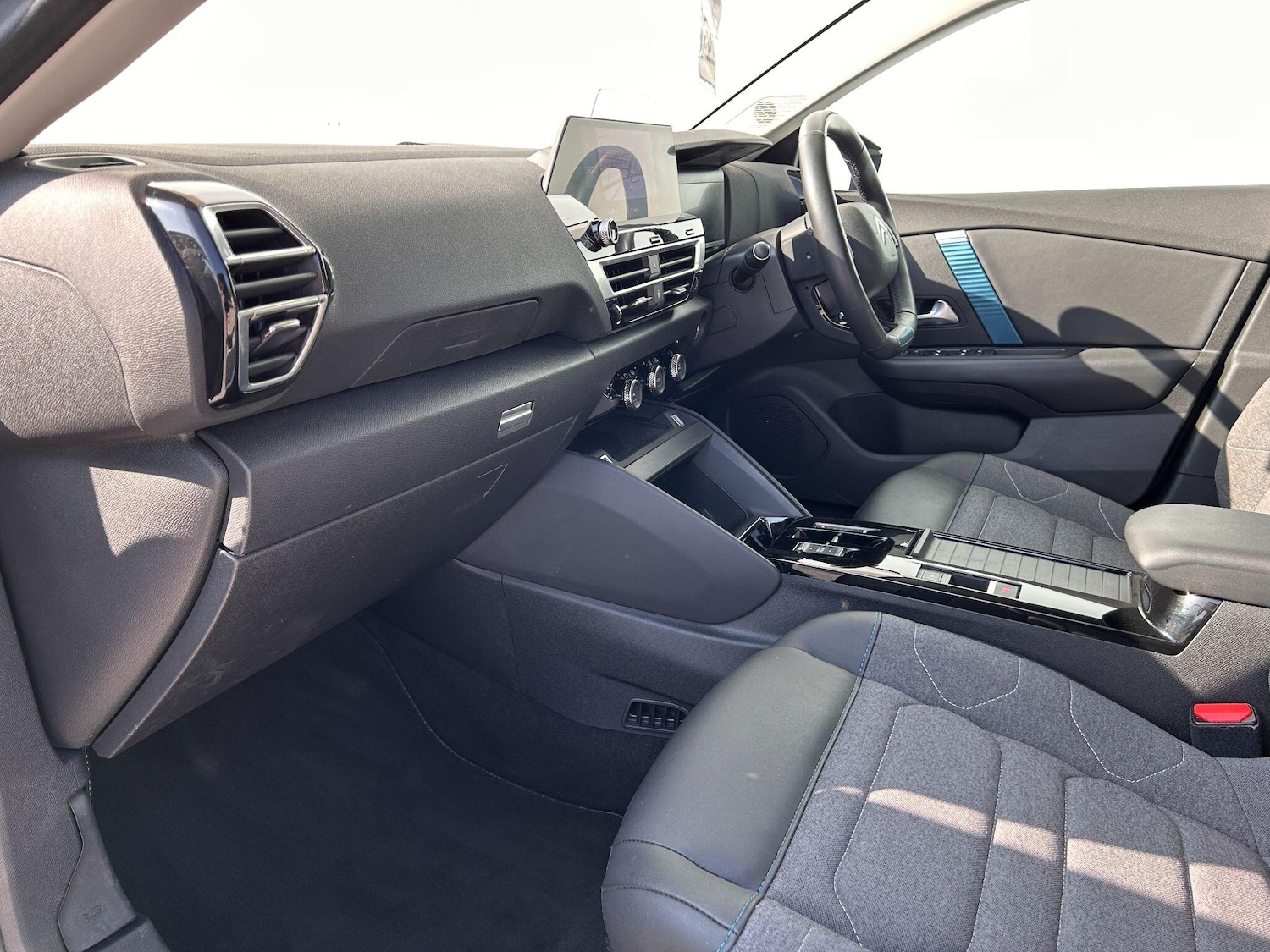 Used Citroen e-C4 2022 for sale - 77509775: Photo 15