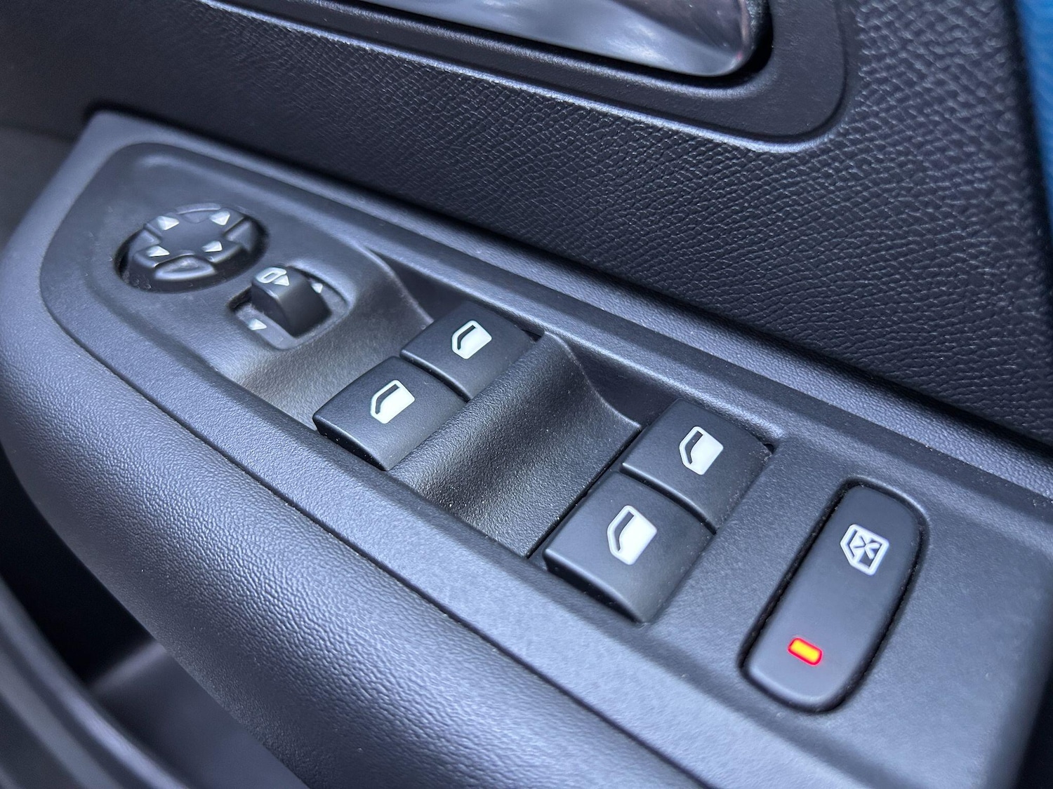 Used Citroen e-C4 2022 for sale - 77509775: Photo 27