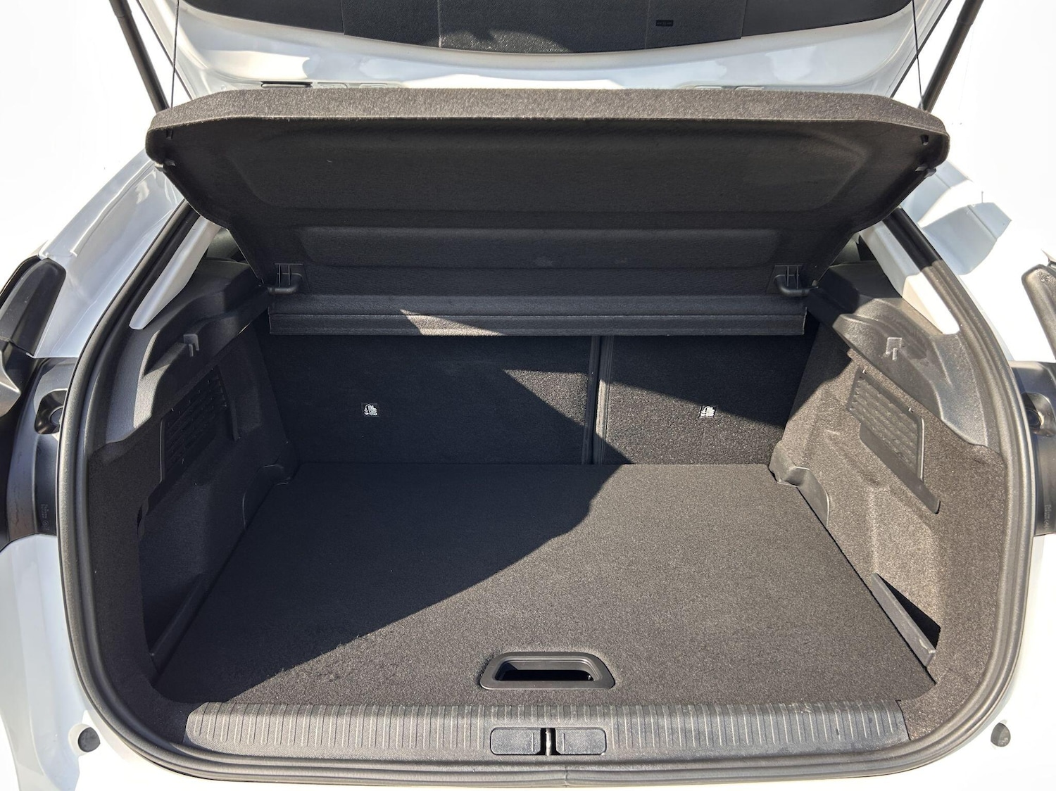 Used Citroen e-C4 2022 for sale - 77509775: Photo 31