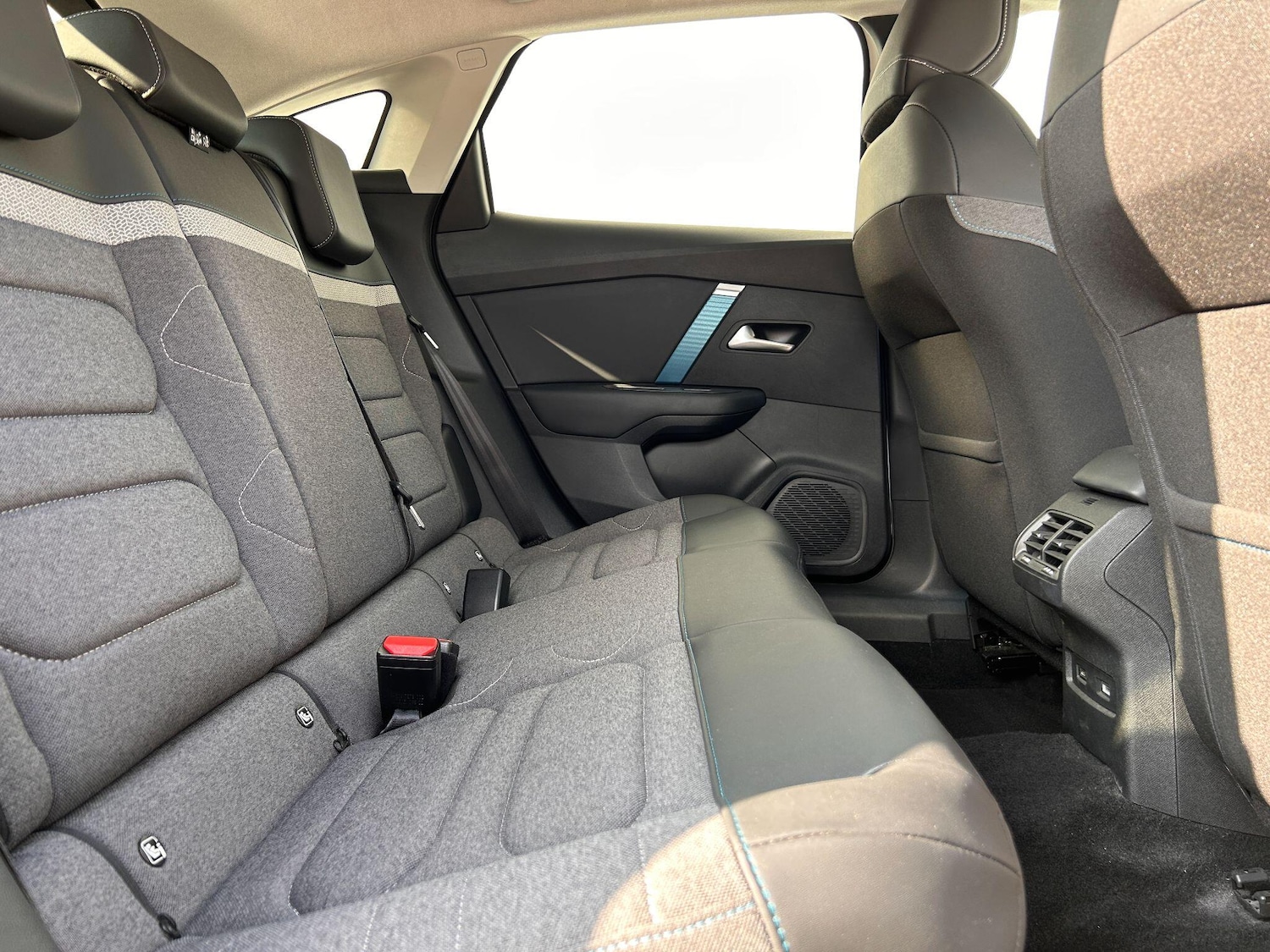 Used Citroen e-C4 2022 for sale - 77509775: Photo 35