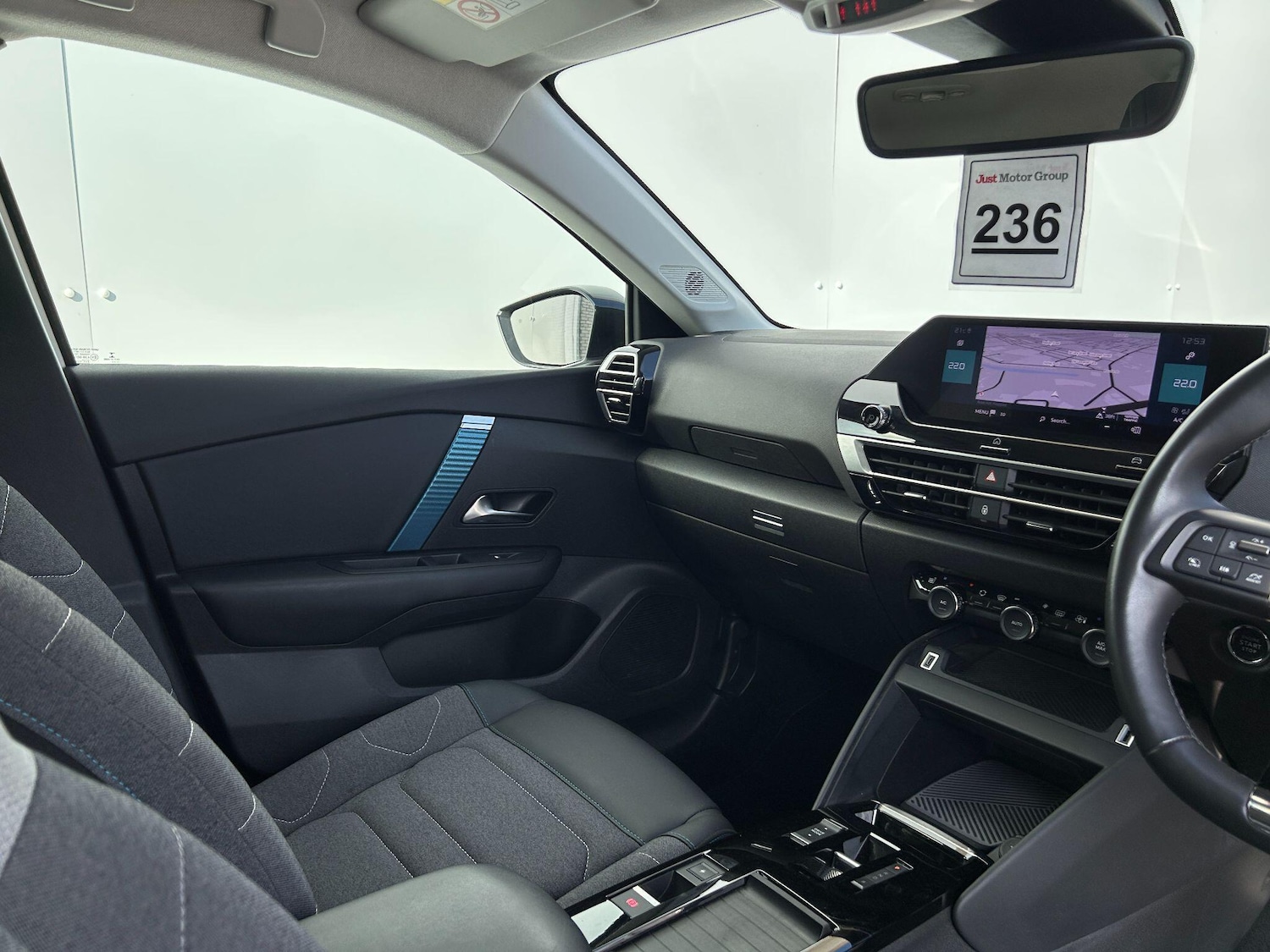 Used Citroen e-C4 2022 for sale - 77509775: Photo 42