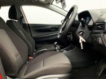 Used Hyundai i20 2023 for sale - 72901572: Photo