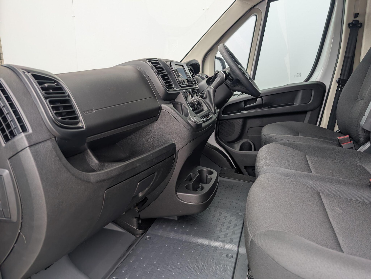 Used Citroen Relay 2025 for sale - 76151936: Photo 13