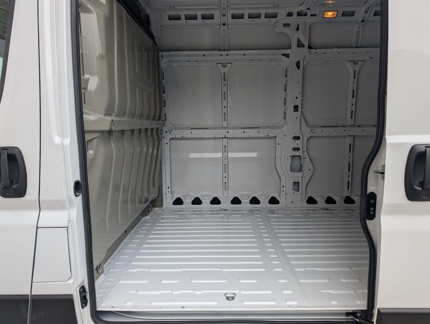 Used Citroen Relay 2025 for sale - 76151936: Photo 18