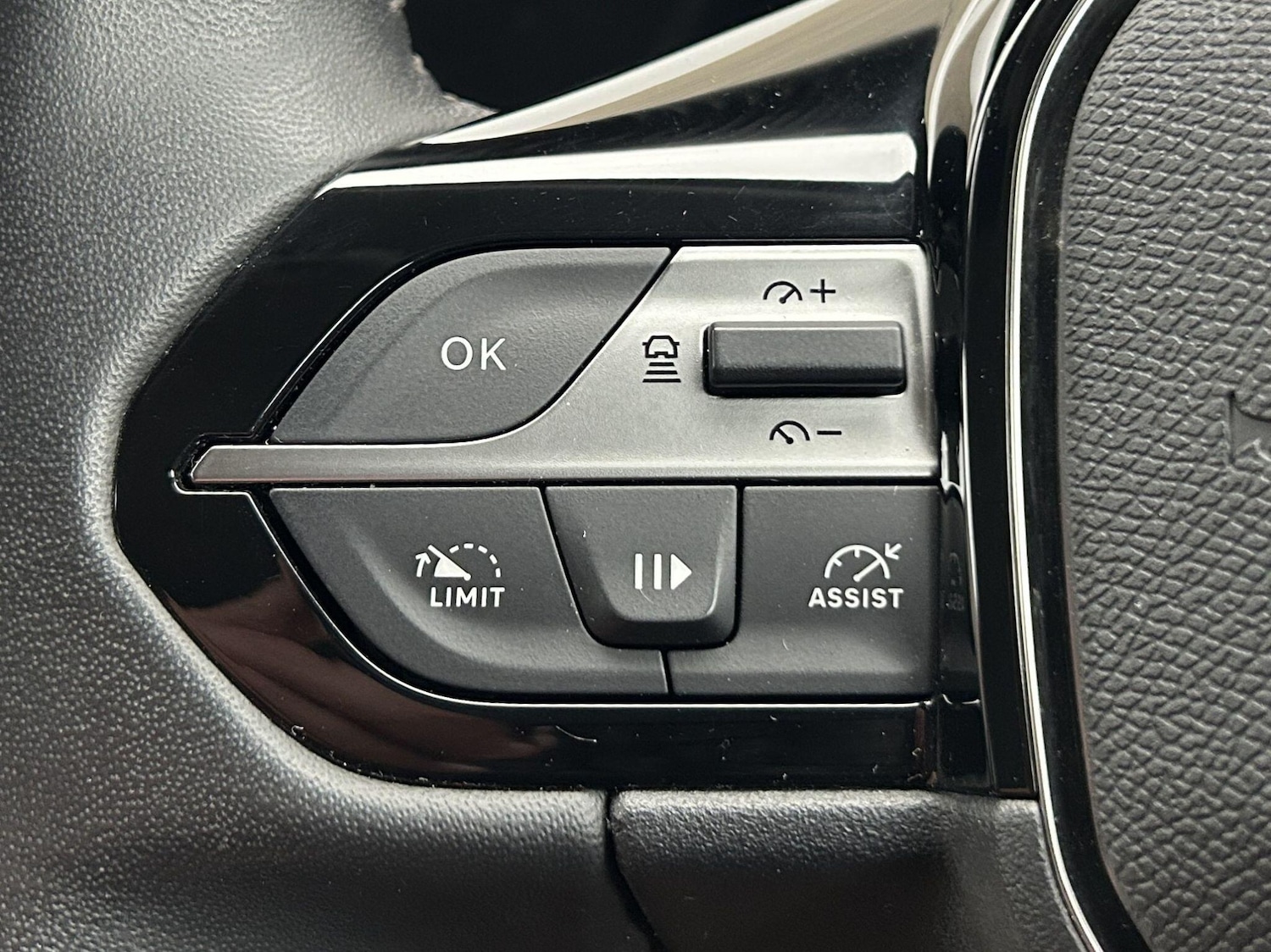 Used Peugeot 308 2023 for sale - 76671397: Photo 18