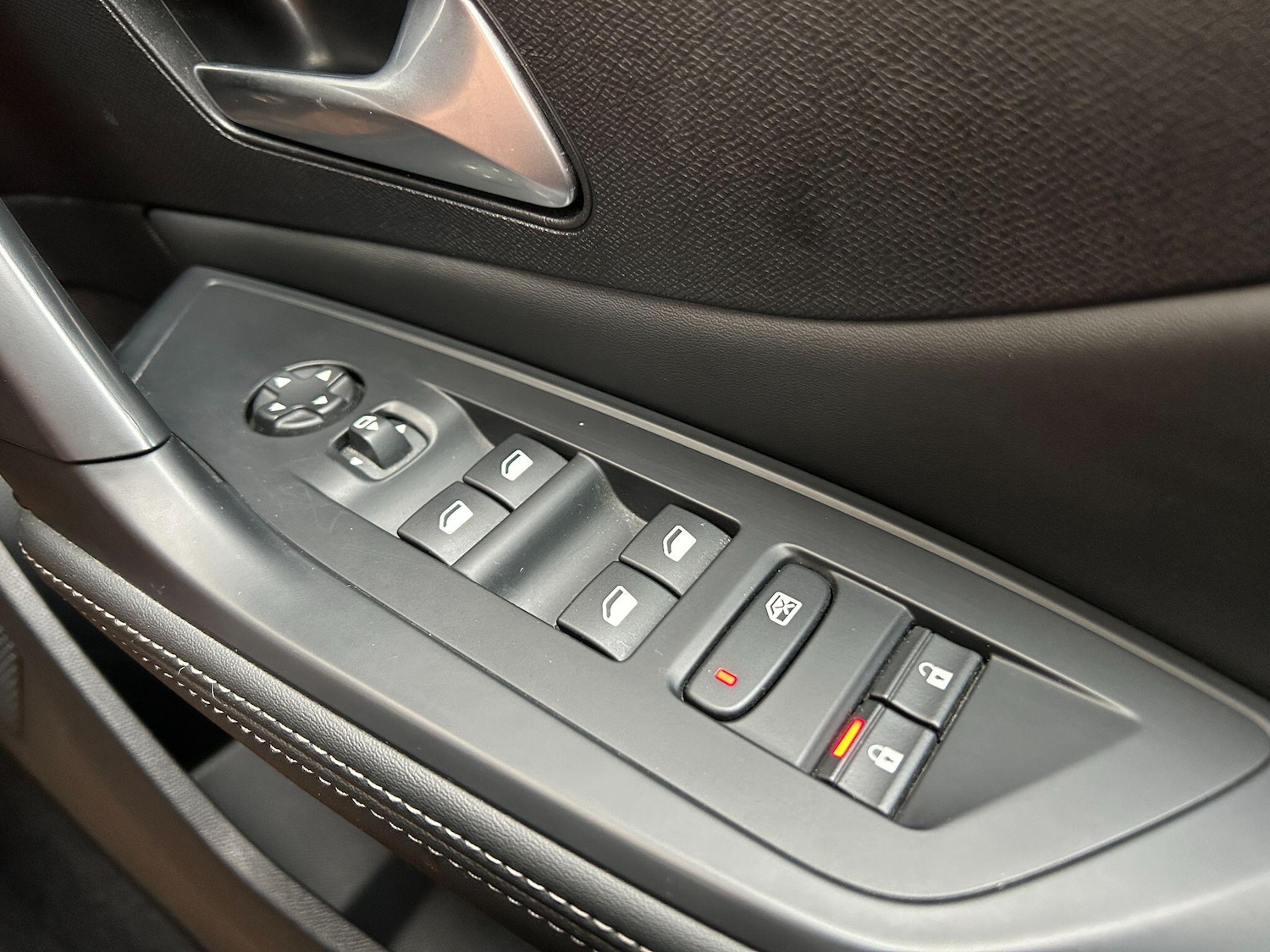 Used Peugeot 308 2023 for sale - 76671397: Photo 27