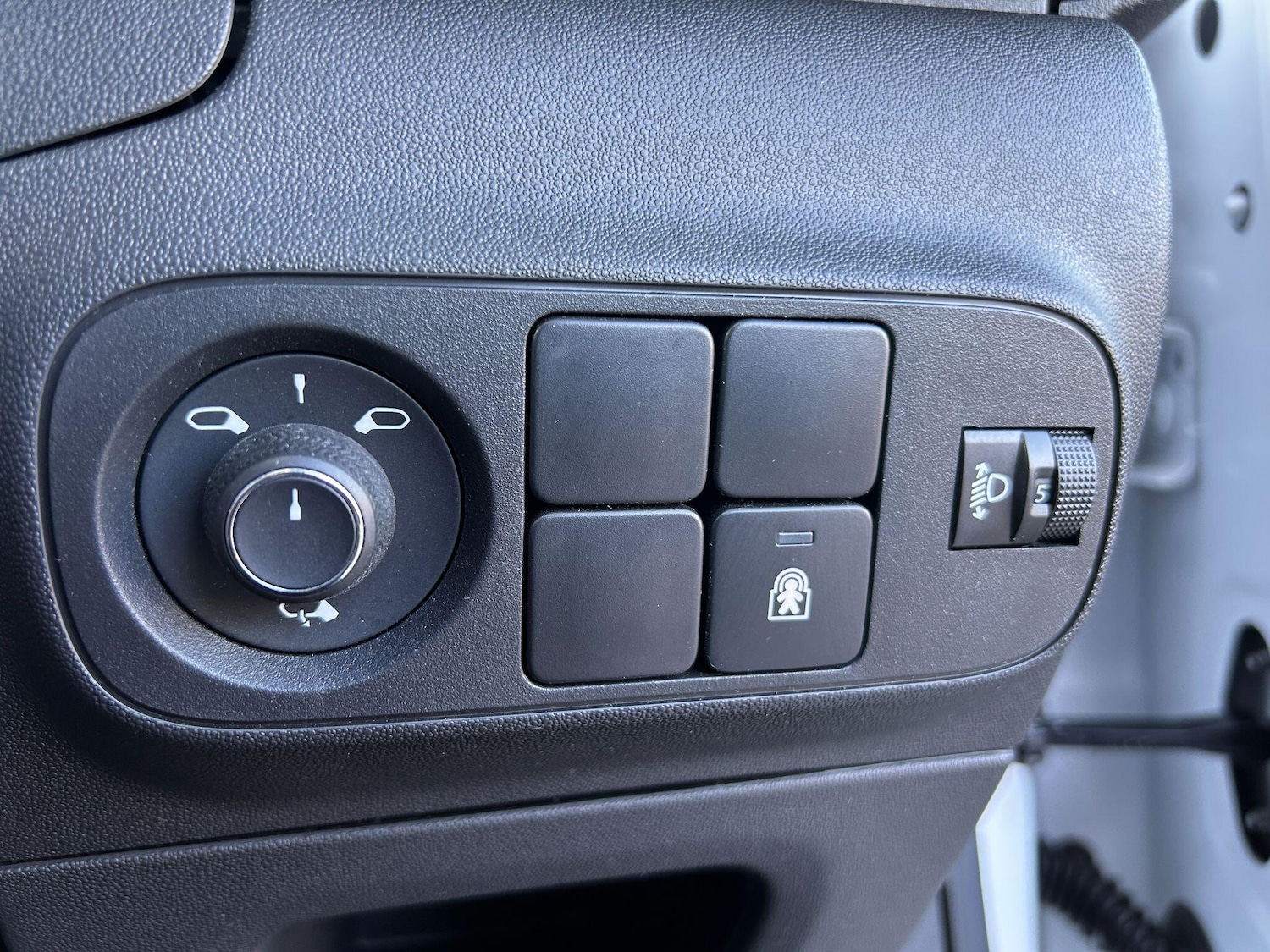 Used Citroen C3 for sale - 77330549: Photo 35