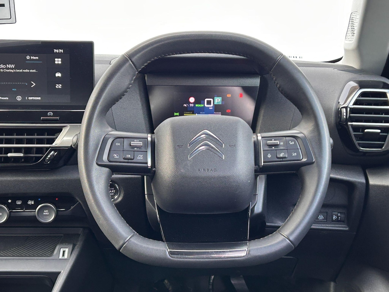 Used Citroen e-C4 2023 for sale - 77440835: Photo 20