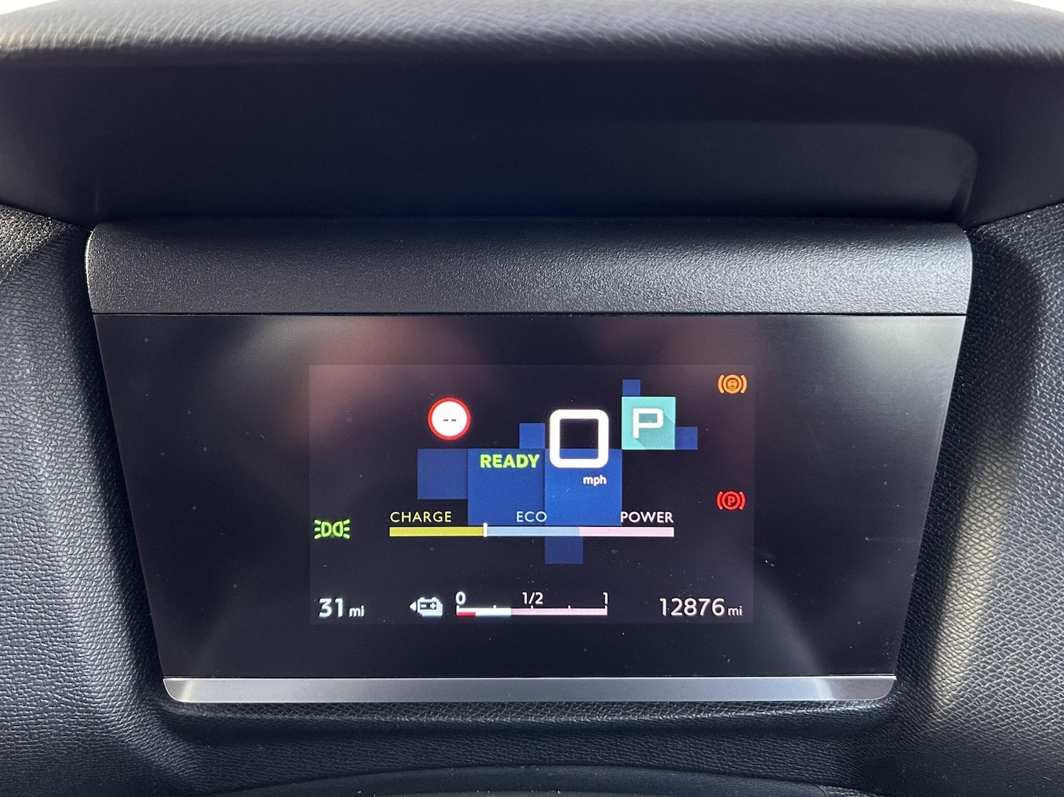 Used Citroen e-C4 2023 for sale - 77440835: Photo 3