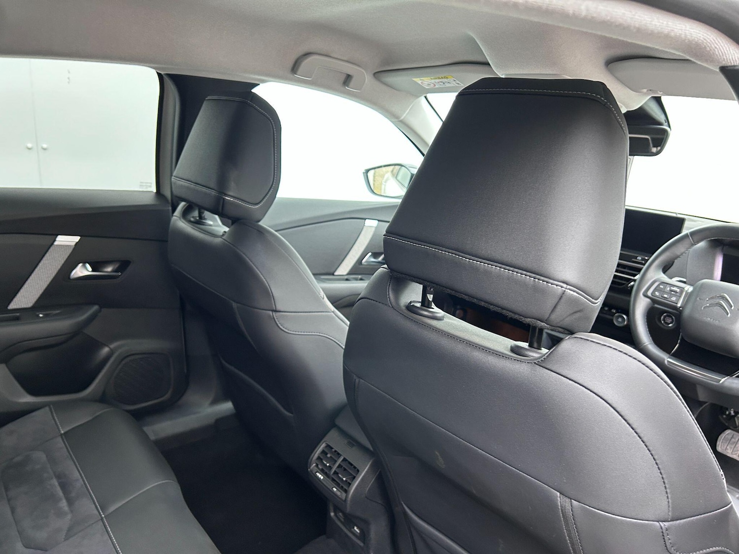 Used Citroen C4 2024 for sale - 76658789: Photo 38