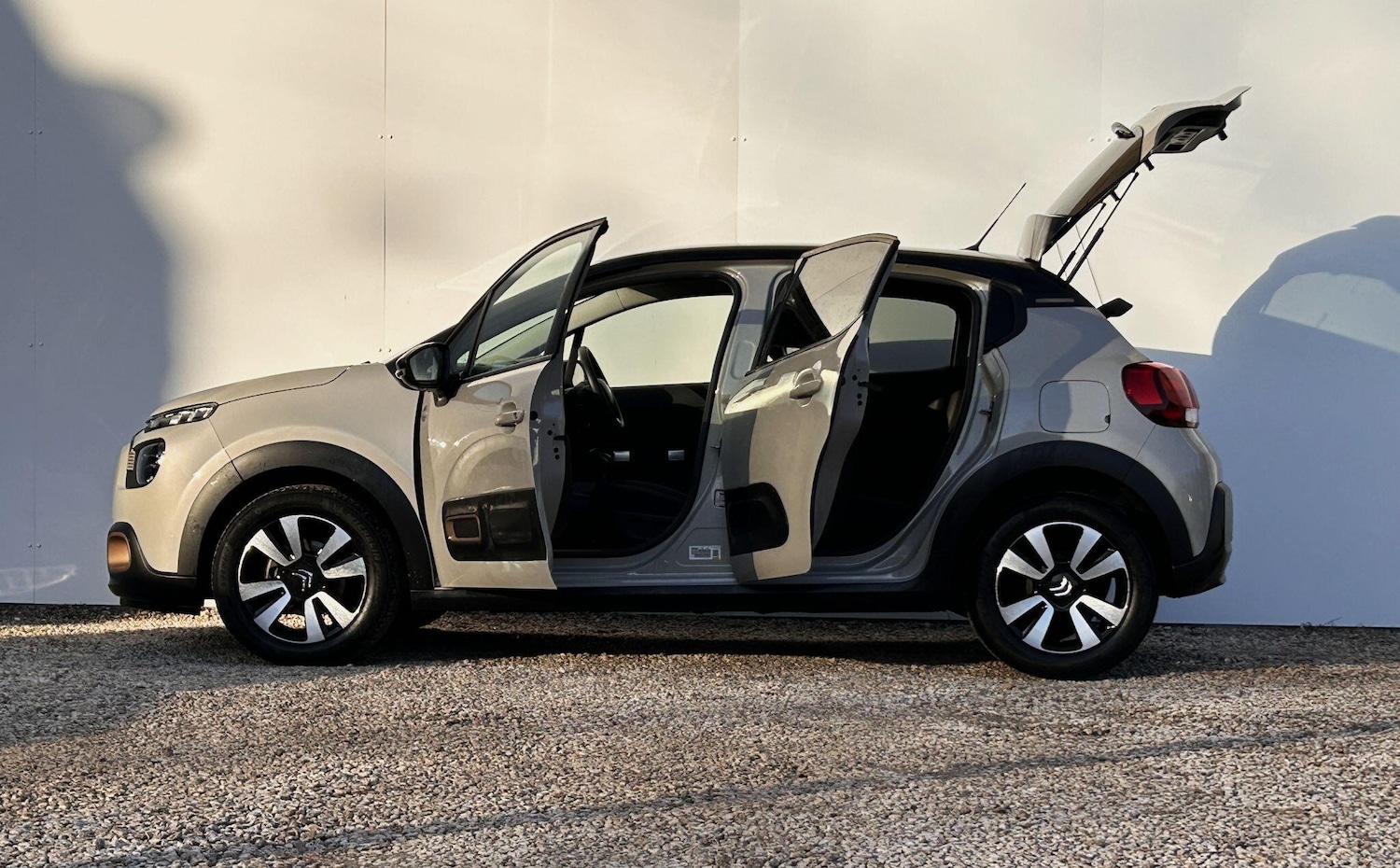 Used Citroen C3 2023 for sale - 76801926: Photo 17