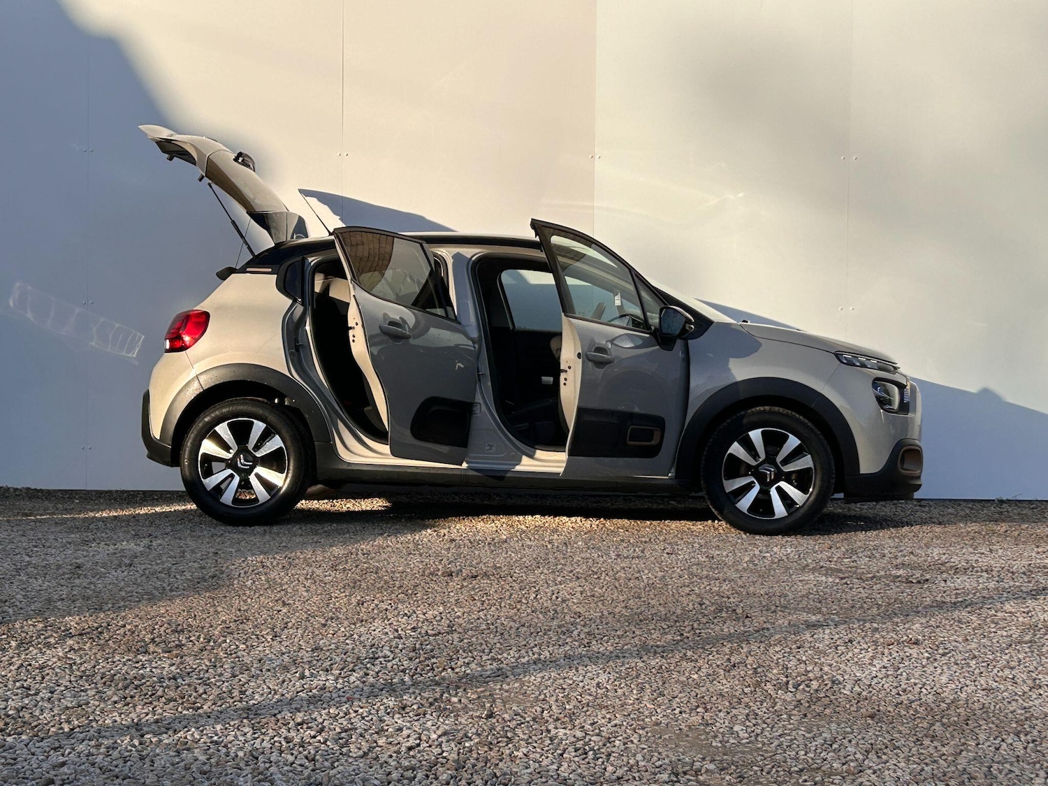 Used Citroen C3 2023 for sale - 76801926: Photo 23