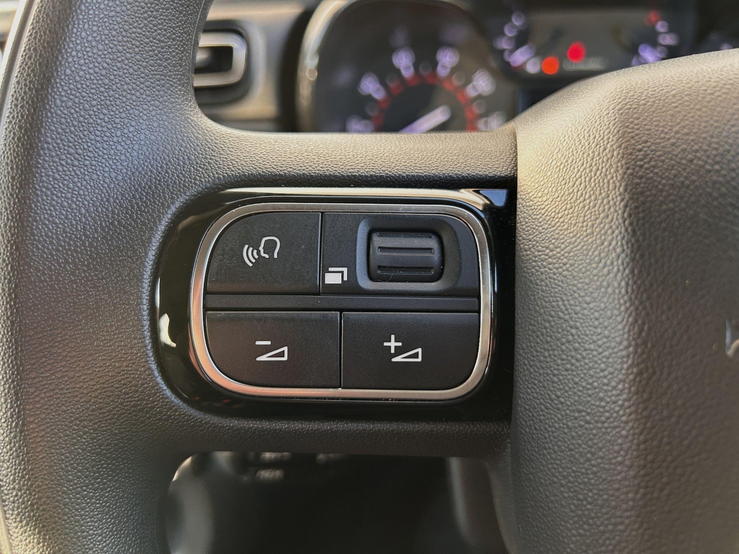 Used Citroen C3 2023 for sale - 76801926: Photo 32