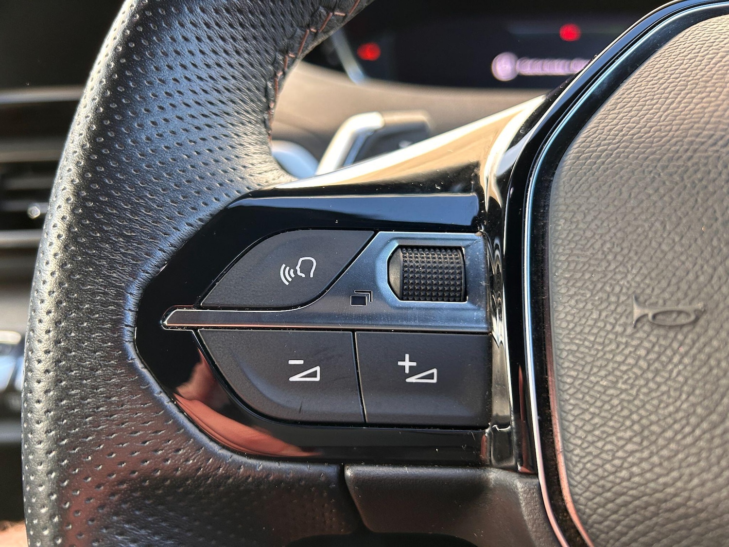 Used Peugeot 3008 2021 for sale - 76976604: Photo 18