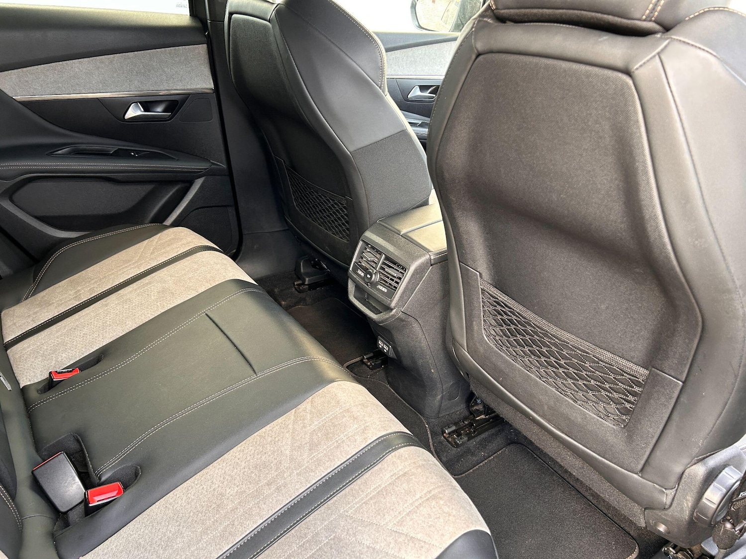 Used Peugeot 3008 2021 for sale - 76976604: Photo 28