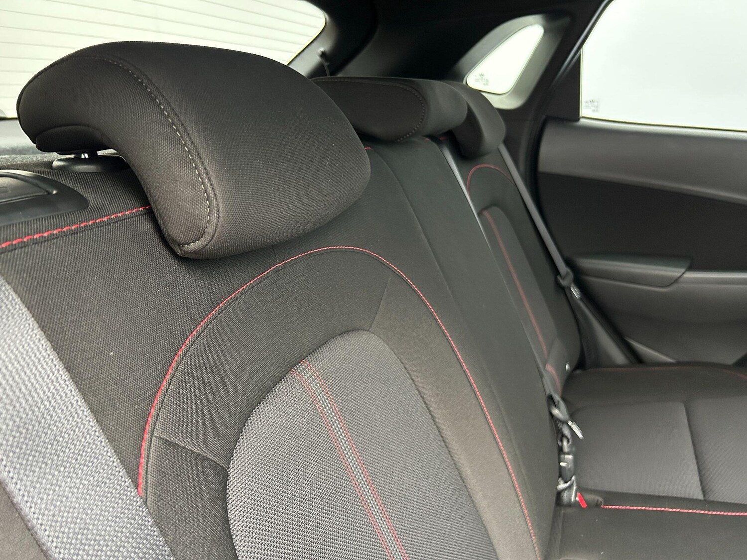 Used Hyundai KONA 2022 for sale - 76307363: Photo 30