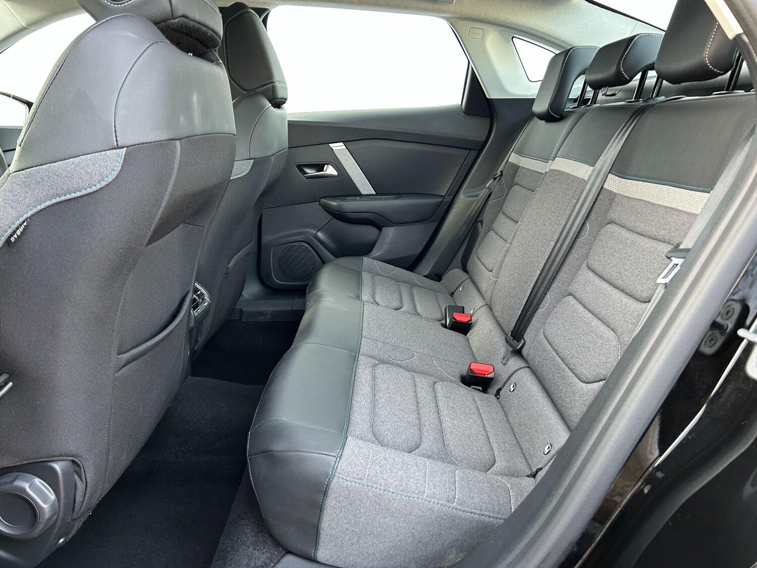 Used Citroen C4 2024 for sale - 76361173: Photo 13