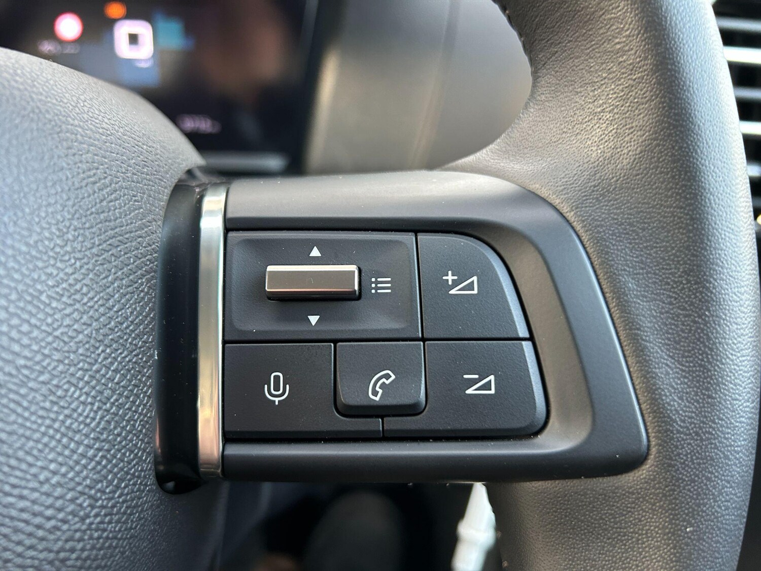 Used Citroen C4 2024 for sale - 76361173: Photo 43