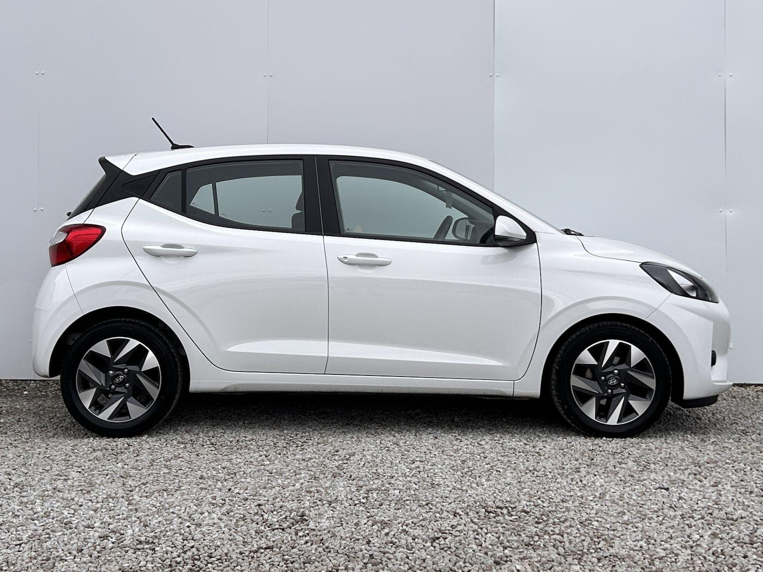 Used Hyundai i10 2023 for sale - 77119821: Photo 14